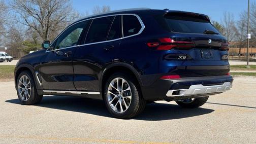 Tanzanite Blue II Metallic 2026 BMW X5 xDrive40i