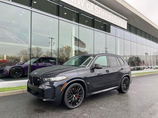 2024 BMW X5 M60i