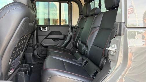 Sting Gray Clearcoat 2023 Jeep Gladiator Rubicon