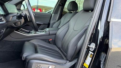 Black Sapphire Metallic 2021 BMW X5 xDrive40i