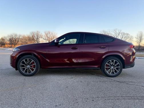 2026 BMW X6 xDrive40i