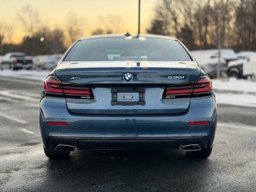 2023 BMW 530 i xDrive