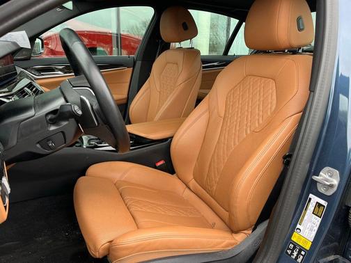 2023 BMW 530 i xDrive