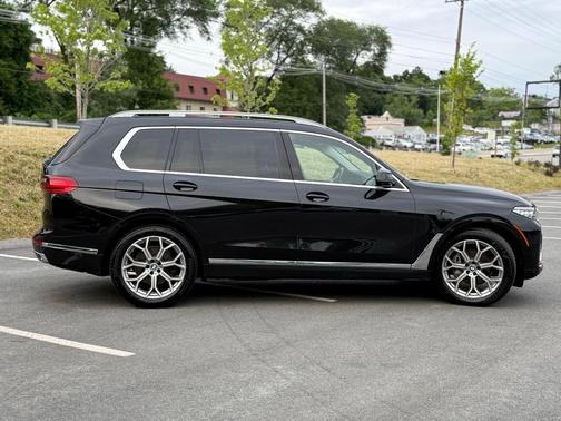 2019 BMW X7 xDrive40i