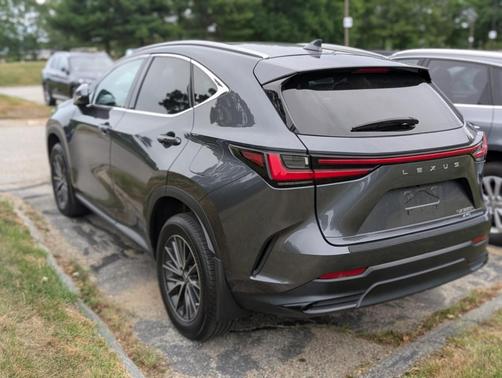 2023 Lexus NX 350h Premium
