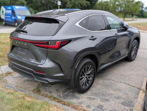 2023 Lexus NX 350h Premium