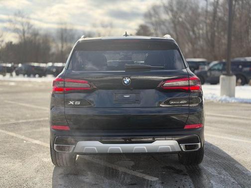 2023 BMW X5 xDrive40i