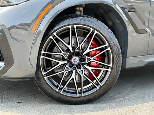 2022 BMW X6 M