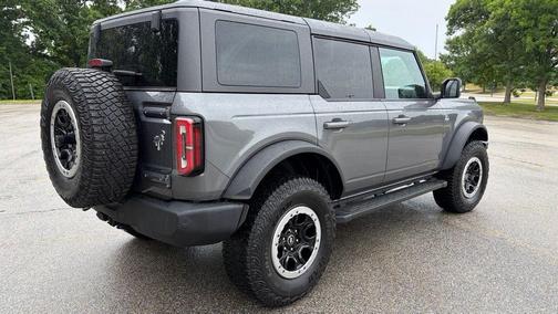 Carbonized Gray Metallic 2022 Ford Bronco Outer Banks