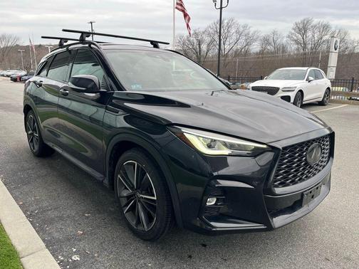 2023 INFINITI QX50 SPORT