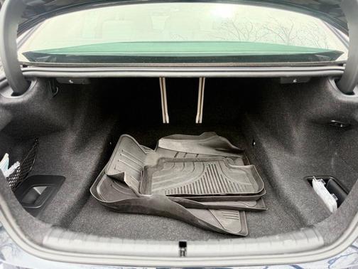 Carbon Black Metallic 2023 BMW 540 i xDrive