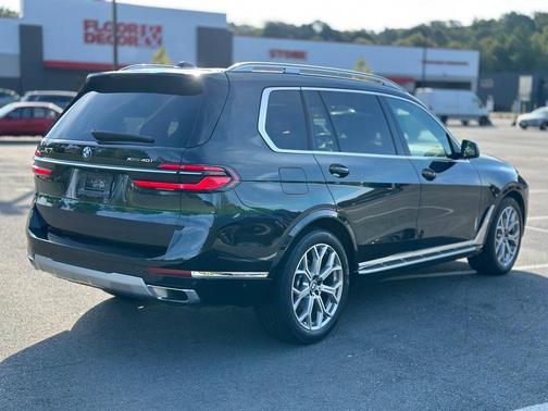 2024 BMW X7 xDrive40i