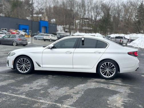 2023 BMW 530 i xDrive