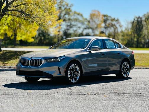 2026 BMW 530 i xDrive