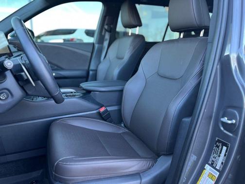 2025 Lexus TX 350 350 F HANDLING