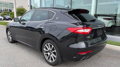 Nero 2020 Maserati Levante S
