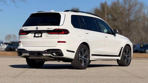 2026 BMW X7 xDrive40i