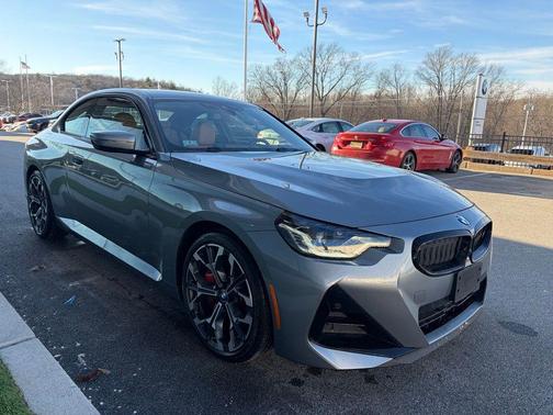 2025 BMW 230 i xDrive