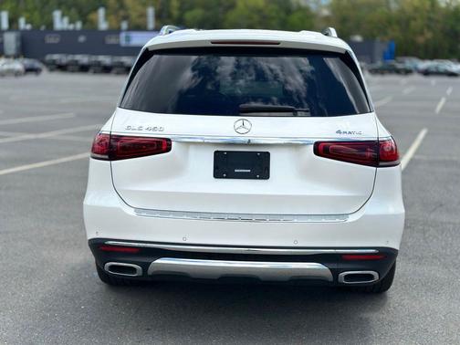 Diamond White Metallic 2021 Mercedes-Benz GLS 450 4MATIC