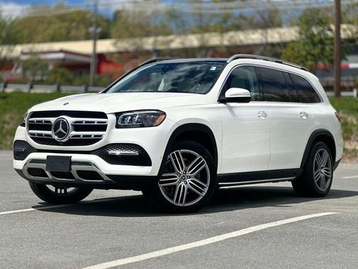 Diamond White Metallic 2021 Mercedes-Benz GLS 450 4MATIC