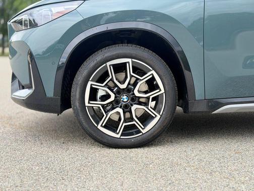 Green Metallic 2026 BMW X1 xDrive28i