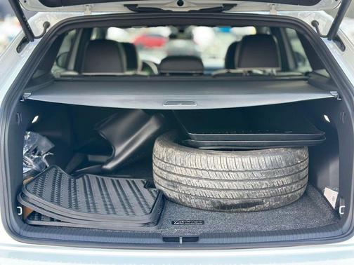 2025 Volkswagen Atlas Cross Sport 2.0T SEL Premium R-Line