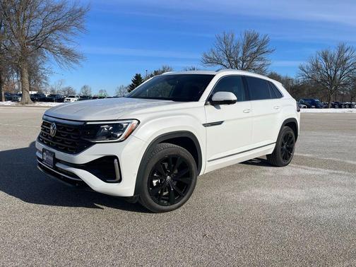 2025 Volkswagen Atlas Cross Sport 2.0T SEL Premium R-Line