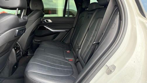 Alpine White 2020 BMW X5 xDrive40i