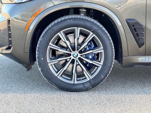 2026 BMW 330 I XDrive NA