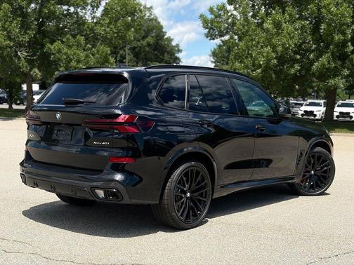 Black Sapphire Metallic 2026 BMW X5 xDrive40i