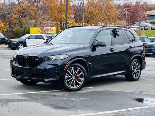 2025 BMW X5 M60i