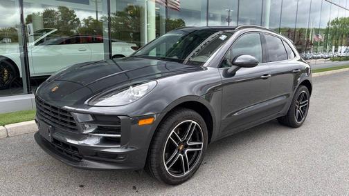 Volcano Grey Metallic 2020 Porsche Macan Base