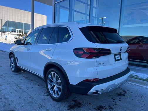 2025 BMW X5 xDrive40i