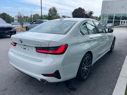 2020 BMW 330 i xDrive