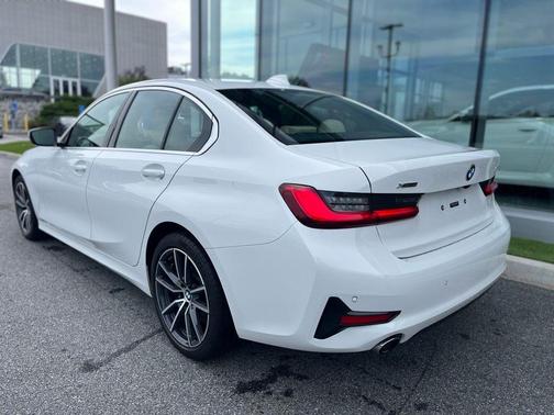 2020 BMW 330 i xDrive