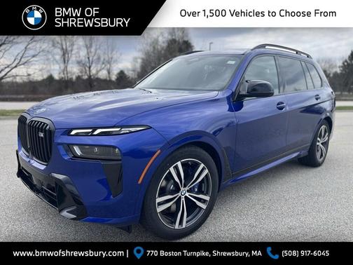 2025 BMW X7 M60i
