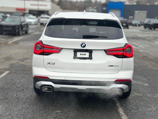 2023 BMW X3 xDrive30i