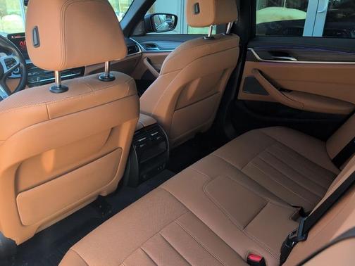 2023 BMW 540 i xDrive