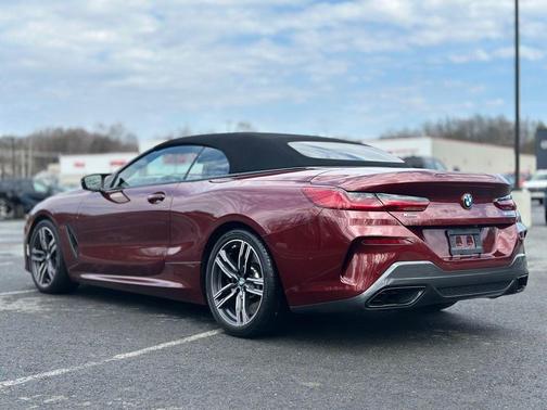 Aventurin Red Metallic 2023 BMW M850 i xDrive