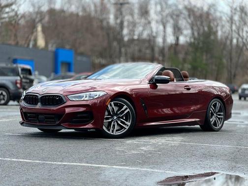 Aventurin Red Metallic 2023 BMW M850 i xDrive