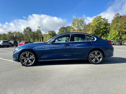 2024 BMW 330 i xDrive