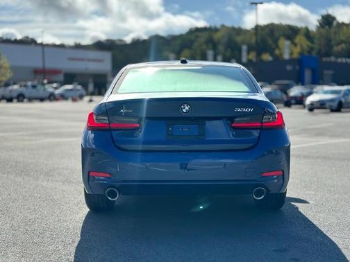 2024 BMW 330 i xDrive