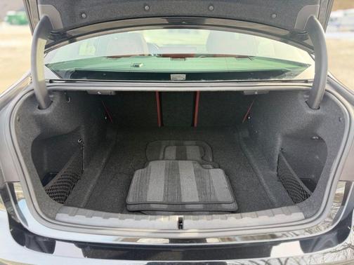 2022 BMW 330 i xDrive