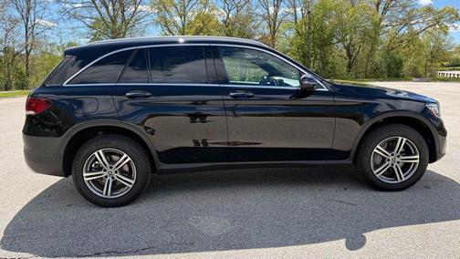 Black 2022 Mercedes-Benz GLC 300 Base 4MATIC