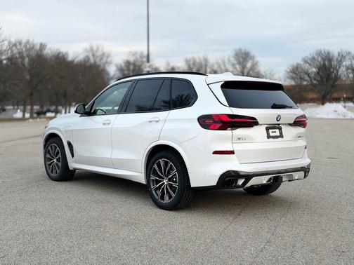 2026 BMW X5 PHEV xDrive50e