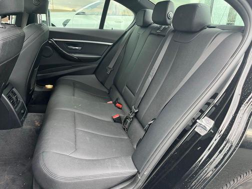 2018 BMW 330 i xDrive