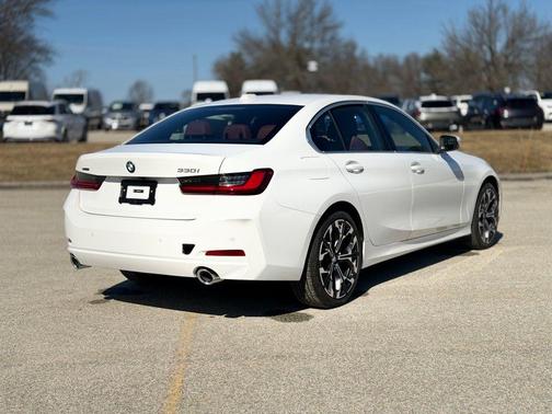 2026 BMW 330 I XDrive NA