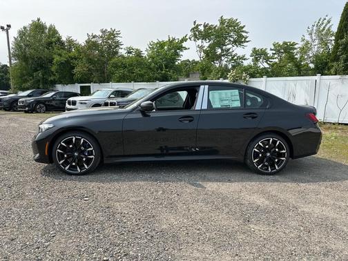 2025 BMW 330 i xDrive