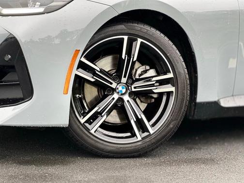 2024 BMW 230 i xDrive