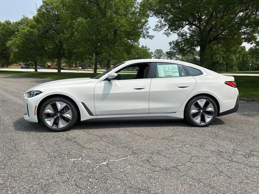 2025 BMW i4 Gran Coupe xDrive40